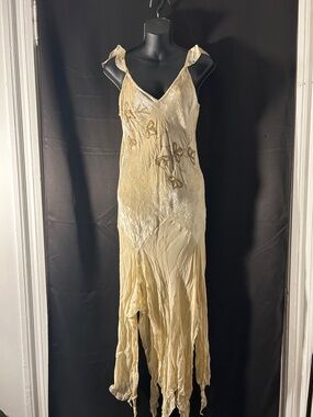 Ethnic Indian Wear Cream High-Low Slip Dress with Floral Embroidery